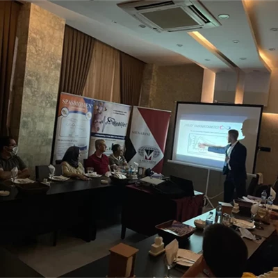 Round table in Kirkuk, Nebilet lecture by the speaker Dr. Arjan Hikmet